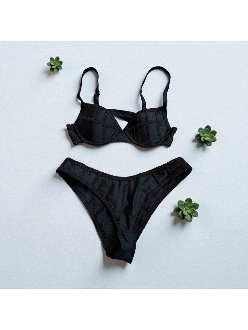 REFORM Swim Black Bikini Swimsuit Set Sz XS Top Sz M Bottoms